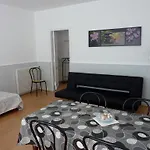 Апарт-отель Hotel-residence Le Grillon 2*