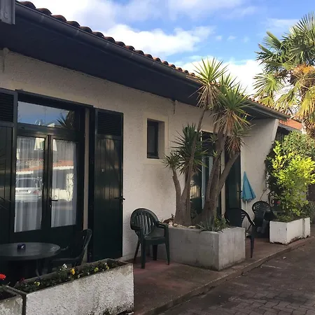 Hotel-residence Le Grillon Ξενοδοχείο με διαμερίσματα Αρασόν