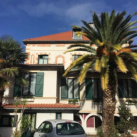Hotel-residence Le Grillon Ξενοδοχείο με διαμερίσματα Αρασόν
