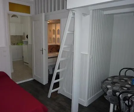 Hotel-residence Le Grillon Αρασόν