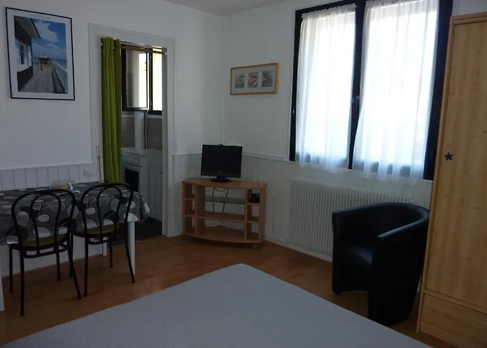 아파트호텔 Hotel-residence Le Grillon