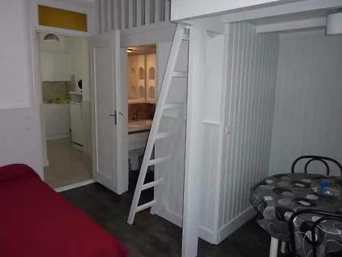 Hotel-residence Le Grillon 아르카숑